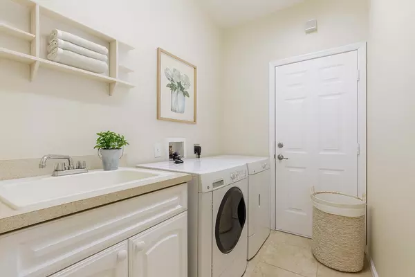 Loxahatchee, FL 33470,14716 N 82nd ST