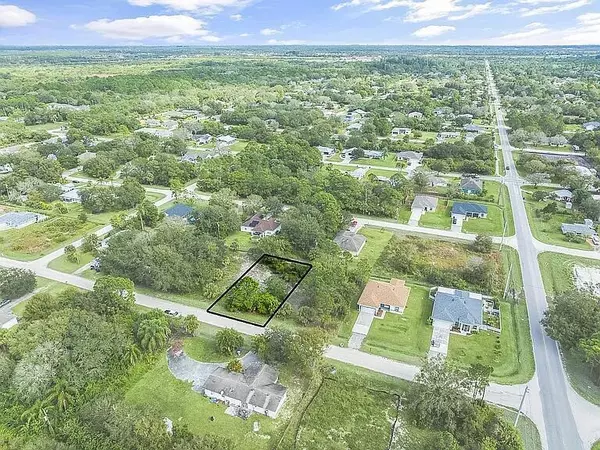 Vero Beach, FL 32967,8746 102nd AVE