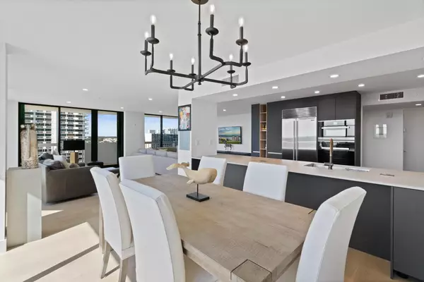 North Palm Beach, FL 33408,115 Lakeshore DR 1248