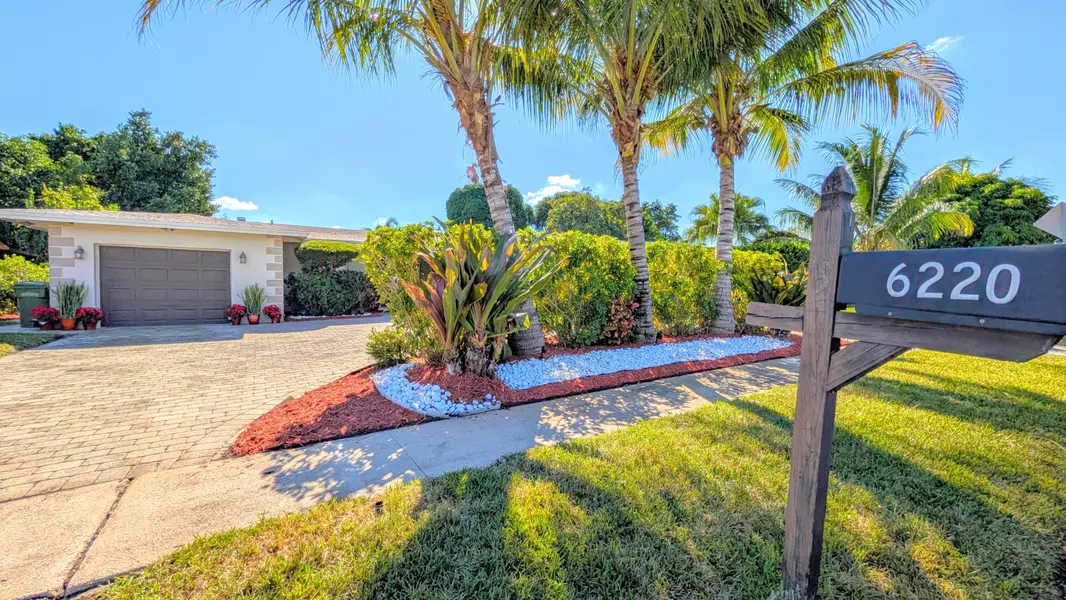 6220 SW 4th ST, Margate, FL 33068