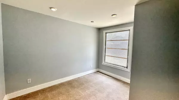 Lake Worth Beach, FL 33460,318 S K ST 5