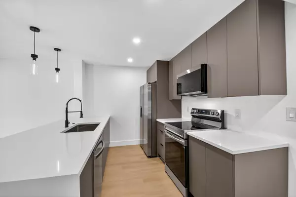 Lake Worth, FL 33467,4661 Fountains DR 112