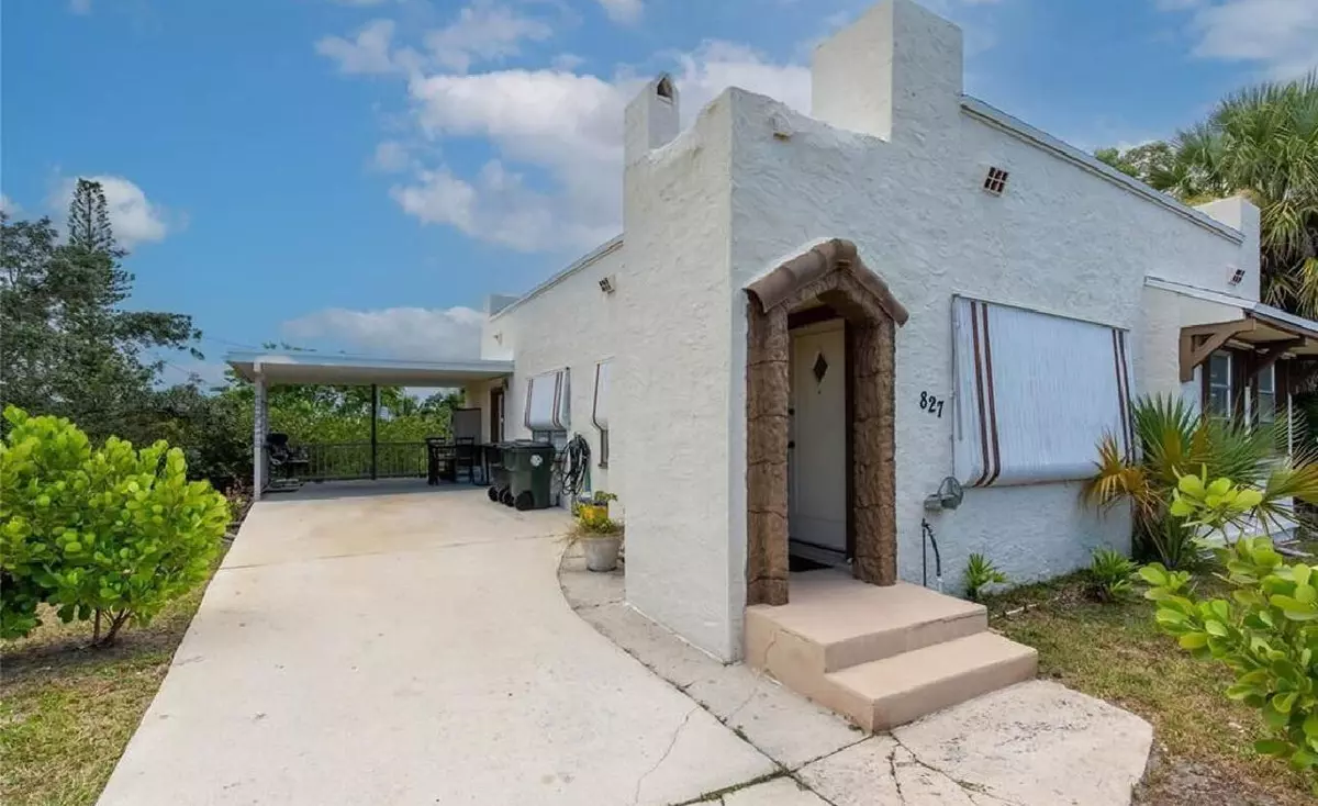 Lake Worth Beach, FL 33460,827 N E A ST