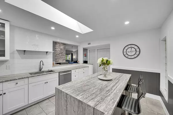 Delray Beach, FL 33484,5205 NW Bolero CIR 5205