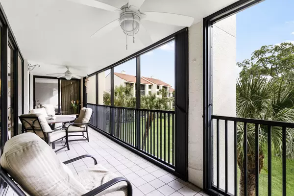 Jupiter, FL 33477,1000 N Us Highway 1 Ja302