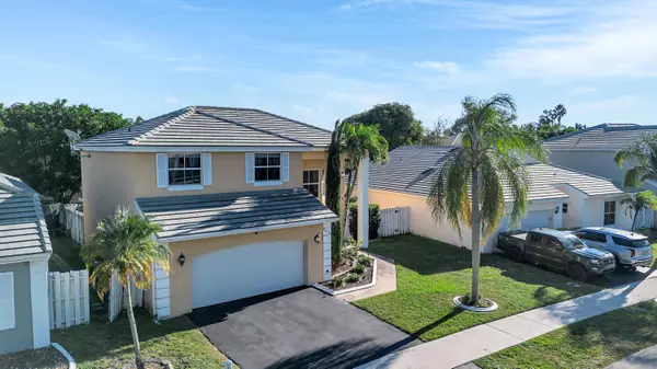 5216 NW 55th ST, Coconut Creek, FL 33073