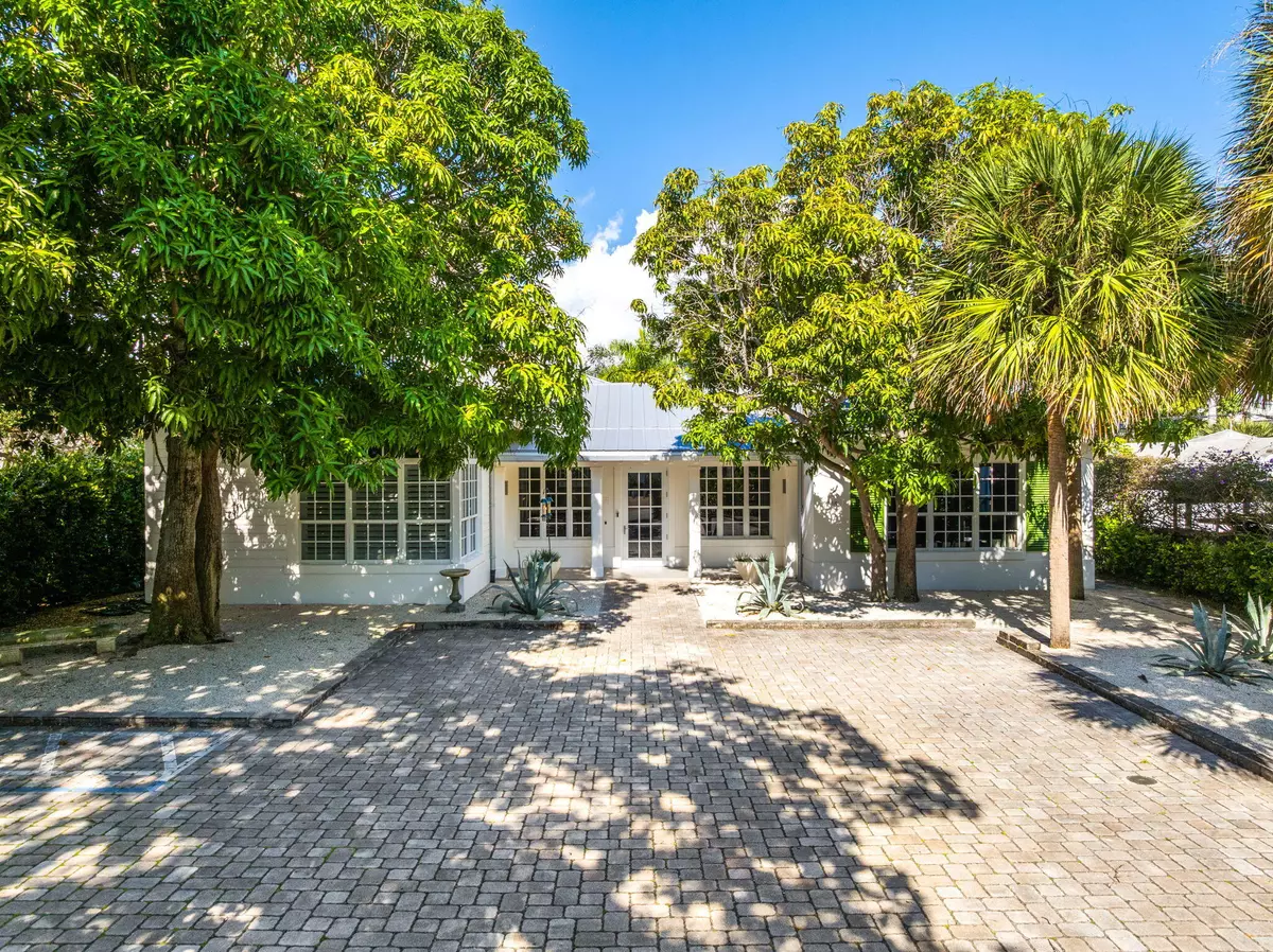 West Palm Beach, FL 33401,315 9th St ST