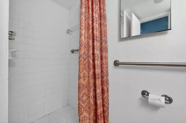 Coral Springs, FL 33065,3215 Riverside DR C-402