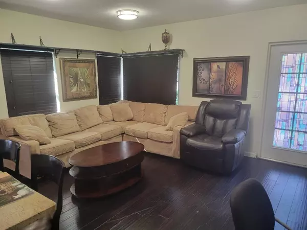 Lake Worth Beach, FL 33460,714 N Federal HWY 1