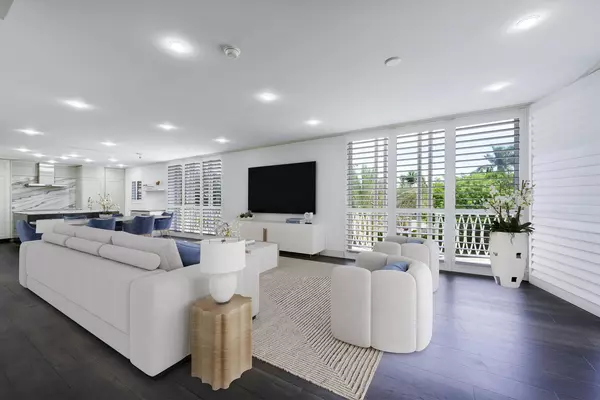 Palm Beach, FL 33480,429 Australian AVE 9