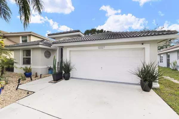 Wellington, FL 33414,12227 Sunset Point CIR