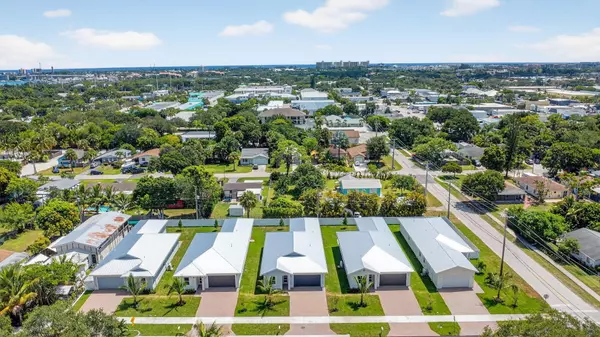 Jupiter, FL 33458,609 N Loxahatchee DR