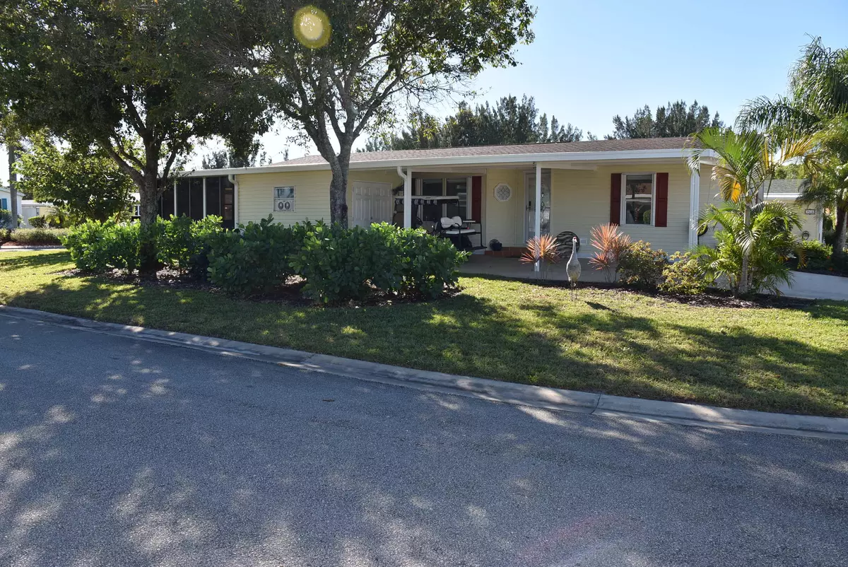 Port Saint Lucie, FL 34952,2980 Eagles Nest WAY