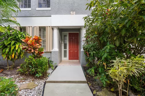 Lake Worth, FL 33449,10291 N Andover Coach LN A1