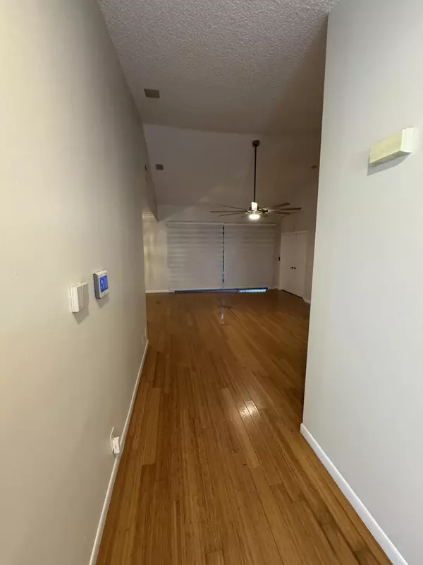 Boynton Beach, FL 33436,9777 Nickels BLVD 705