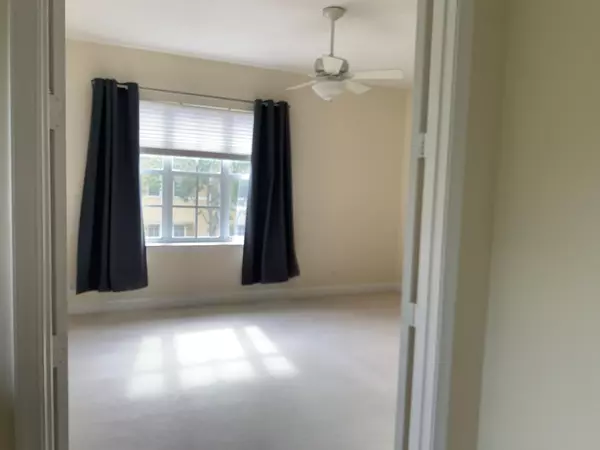 Jupiter, FL 33458,141 Morning Dew CIR