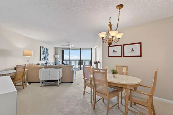 Jensen Beach, FL 34957,8880 S Ocean DR 1103