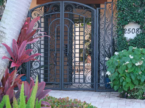 Wellington, FL 33414,2508 Mizner Lake CT