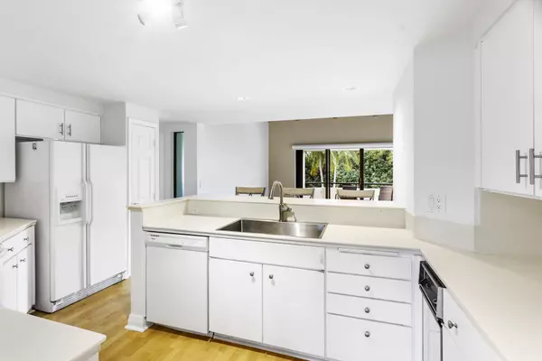 North Palm Beach, FL 33408,1100 Marine WAY A3l