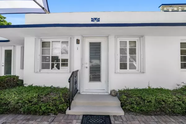 Palm Beach Shores, FL 33404,320 Inlet WAY 1