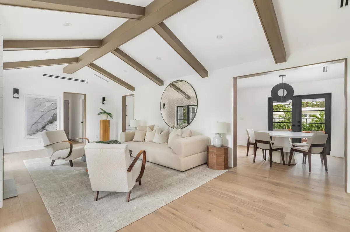 West Palm Beach, FL 33405,352 Palmetto ST