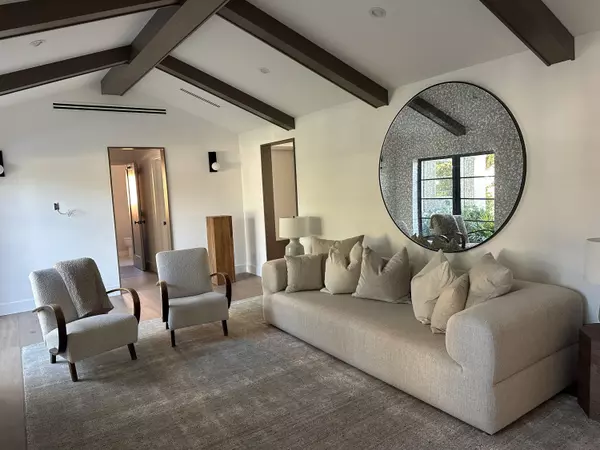 West Palm Beach, FL 33405,352 Palmetto ST