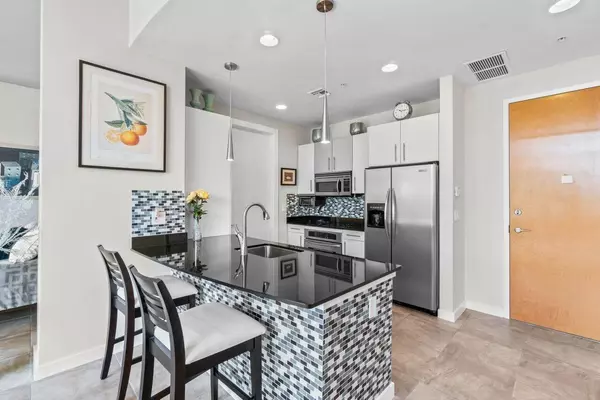 Delray Beach, FL 33483,335 SE 6th AVE 304