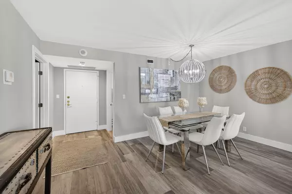 Pompano Beach, FL 33062,1010 S Ocean BLVD 504