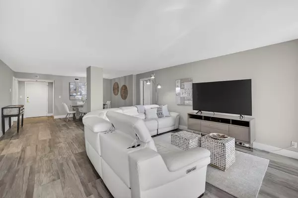 Pompano Beach, FL 33062,1010 S Ocean BLVD 504