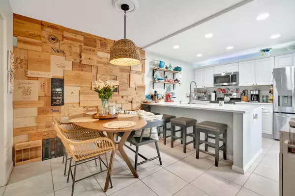 West Palm Beach, FL 33407,148 Heritage WAY