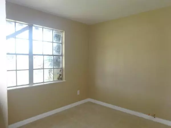 Belle Glade, FL 33430,216 SW Avenue D