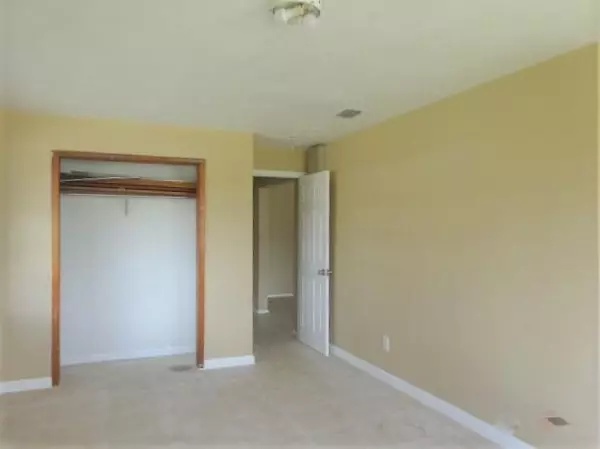 Belle Glade, FL 33430,216 SW Avenue D