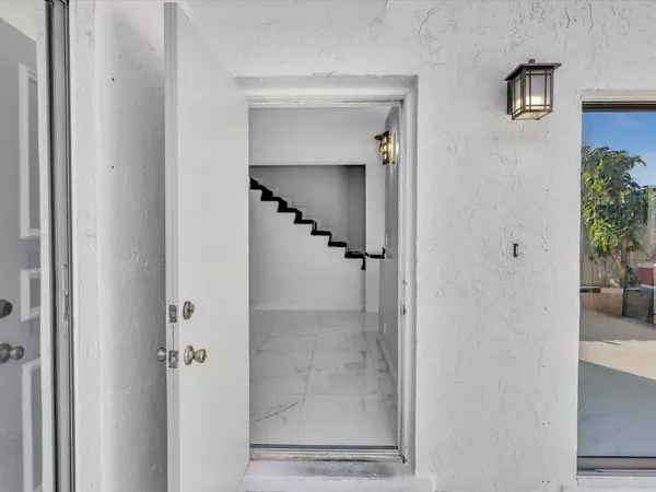 Boynton Beach, FL 33426,1441 Princeton LN