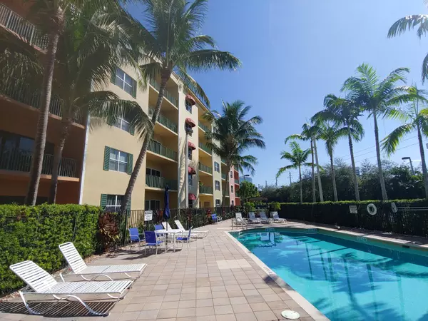 West Palm Beach, FL 33401,1620 Presidential WAY 106