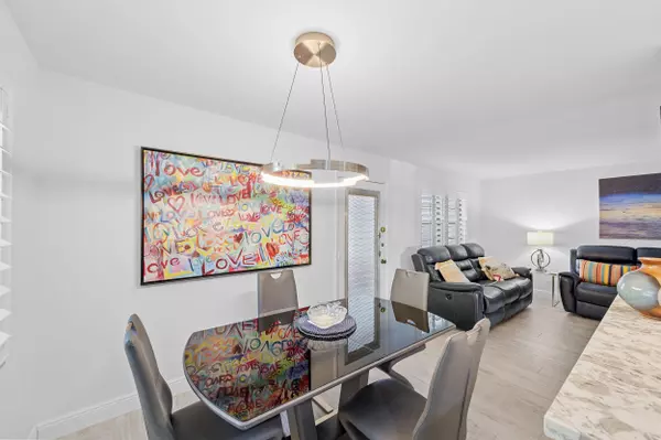 Delray Beach, FL 33484,58 Piedmont B