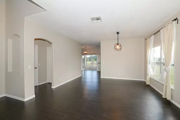 Port Saint Lucie, FL 34986,6380 NW Topaz CT