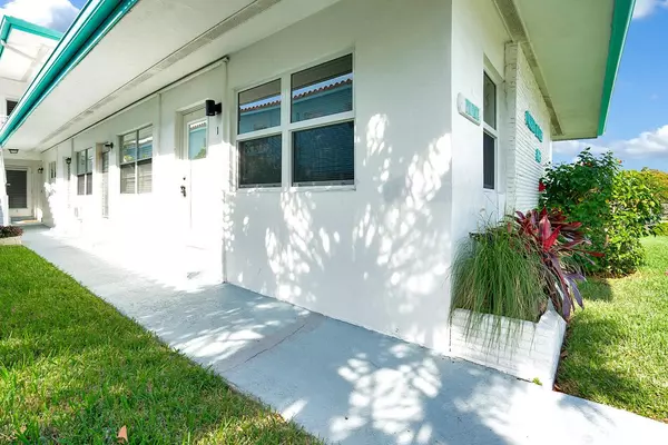 Deerfield Beach, FL 33441,865 SE 20th AVE 1