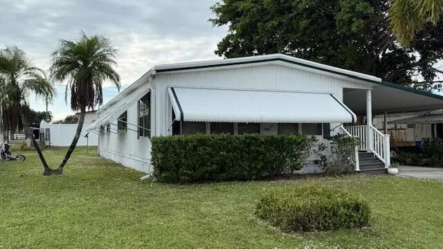 Hobe Sound, FL 33455,7560 SE Eagle AVE