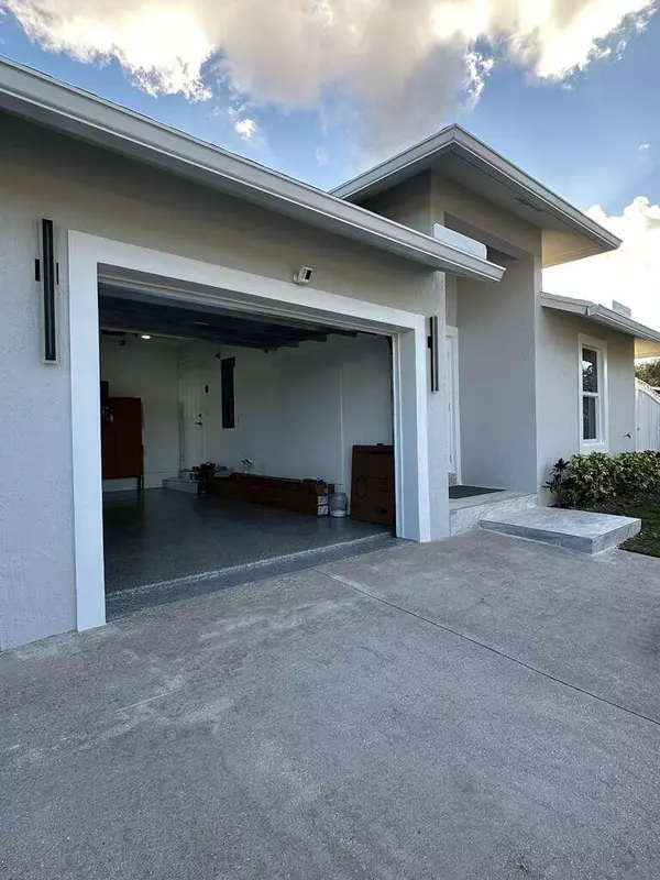 West Palm Beach, FL 33403,3658 W Betty Ann CT