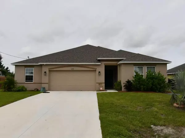 2108 SW Monterrey LN, Port Saint Lucie, FL 34953