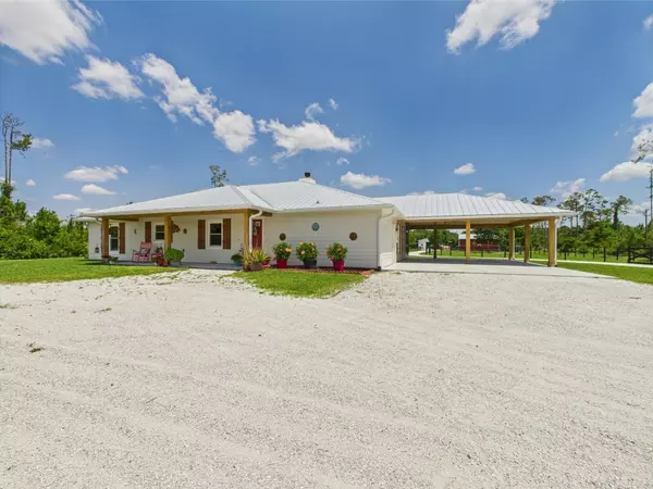 Okeechobee, FL 34972,32801 Us-441 13