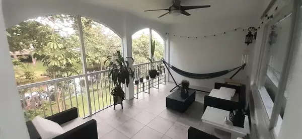 Boynton Beach, FL 33426,815 Boynton Beach BLVD 15-204