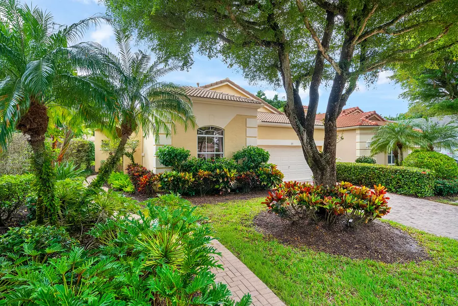 131 Sunset Bay DR, Palm Beach Gardens, FL 33418