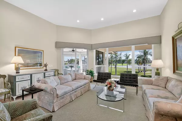 Atlantis, FL 33462,194 Orange Tree DR G