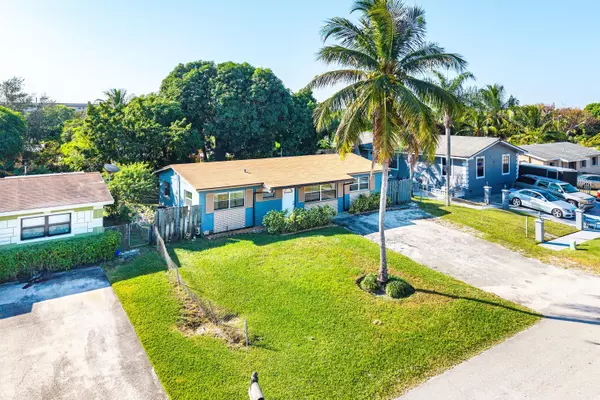 Boynton Beach, FL 33435,350 NE 27th CT