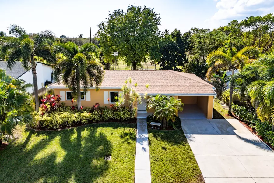 250 NE 20th ST, Delray Beach, FL 33444