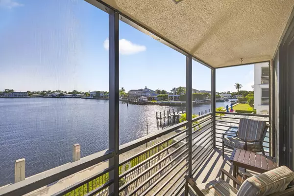 Boca Raton, FL 33431,900 NE Spanish River BLVD 2w