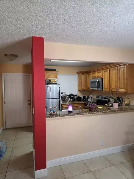 1760 Windorah WAY H, West Palm Beach, FL 33411