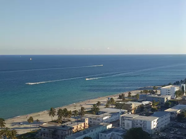 Hollywood, FL 33019,1201 S Ocean DR 2512s