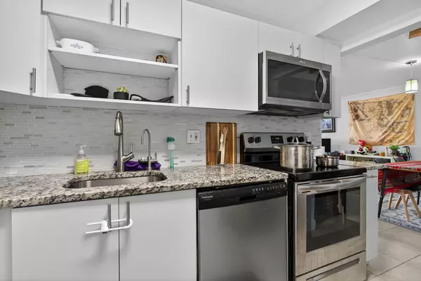 Deerfield Beach, FL 33441,1428 SE 4th AVE 102